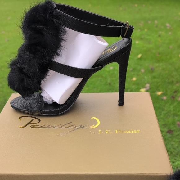 Privileged Black Fur Heels - Picture 2 of 10